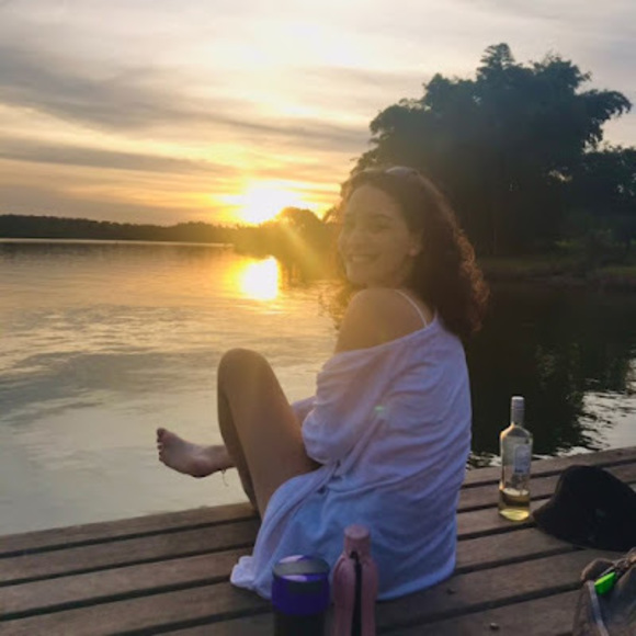 Meet your Posher, Júlia - Picture 1 of 1